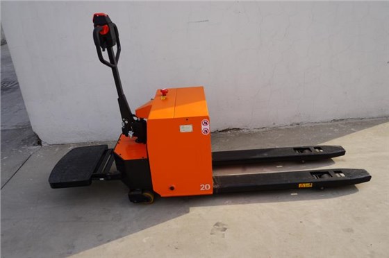 半電動(dòng)搬運(yùn)車(chē) (16)